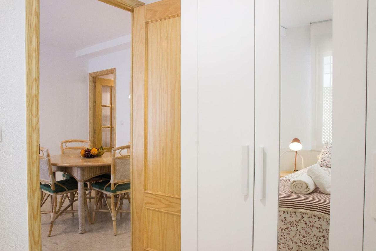 Puerta A La Mezquita Apartment Cordoba Ngoại thất bức ảnh